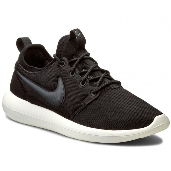 nike roshe 2 black